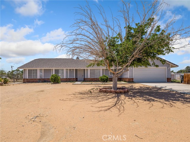 Property photo of 15464 Erie RD