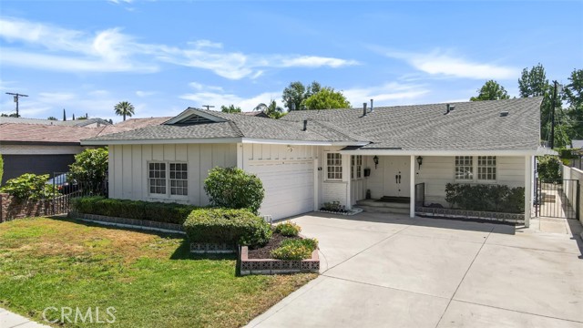 Property photo of 6130 Longridge AV