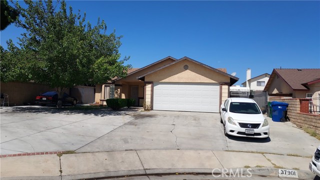 Property photo of 37901 Rosemarie ST
