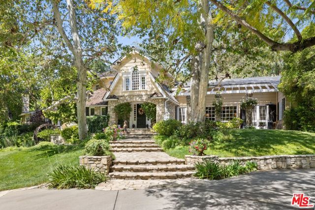 Property photo of 4535 Vanalden AV