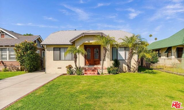 Property photo of 3623 6th AV