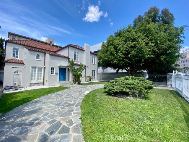 Property photo of 667 S Bronson
