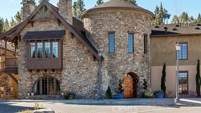 Property photo of 40671 Village