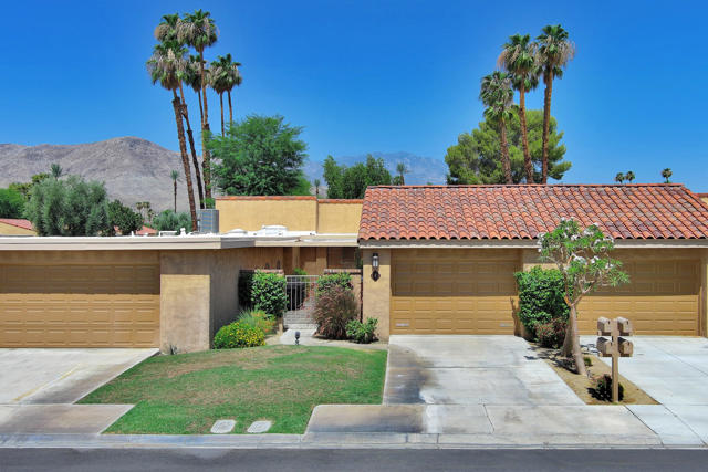 Property photo of 2 Granada DR