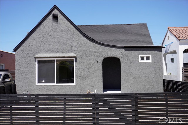 Property photo of 3515 S Norton AV