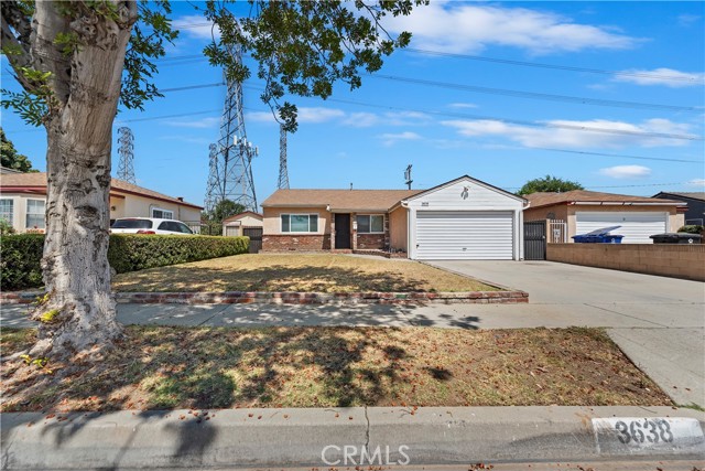Photo of 3638 Earle Av