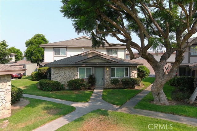 Property photo of 1733 Normandy PL