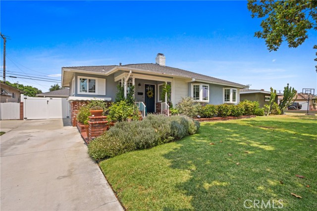 Property photo of 1847 W Flower AV