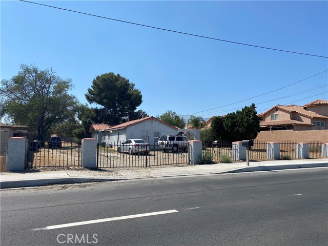 Property photo of 2650 N Linden AV