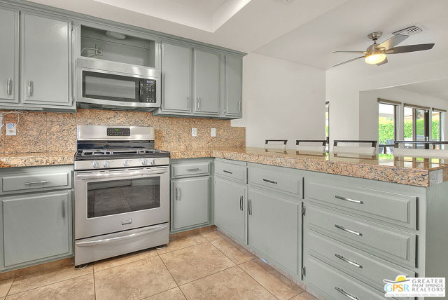Property photo of 45700 Mountain View AV