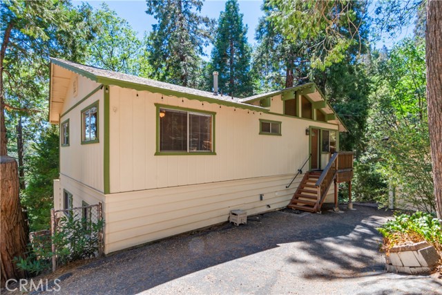 Property photo of 24514 Albrun