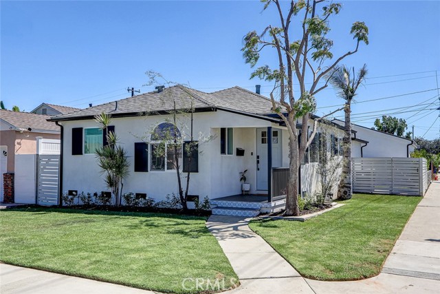 Property photo of 4878 W 133rd ST