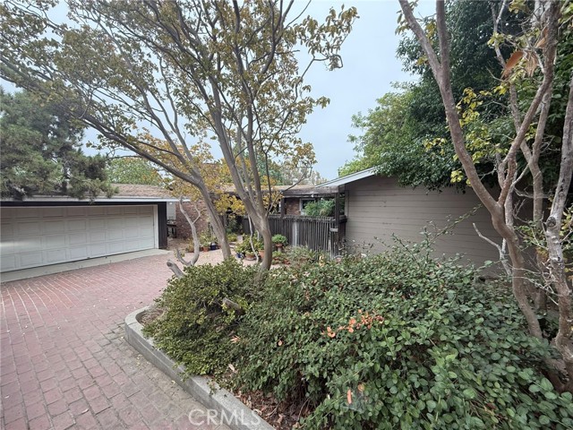 Property photo of 15431 Newton