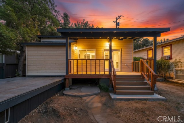 Property photo of 2834 Delevan