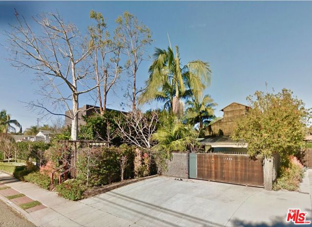 Property photo of 1233 Palms BL