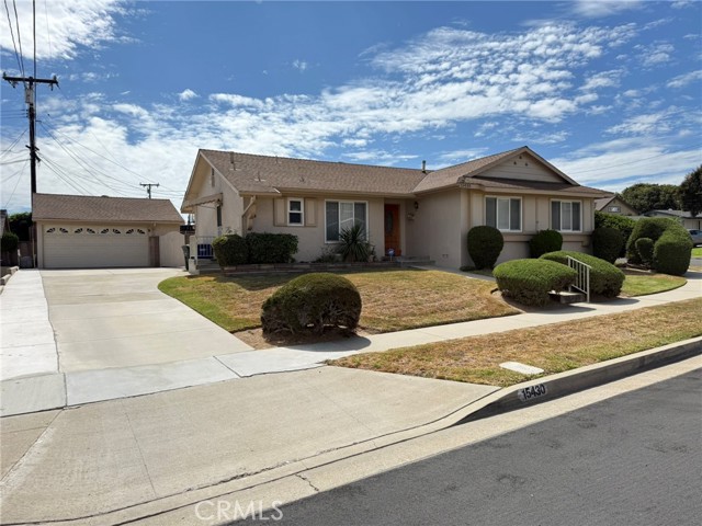 Property photo of 15430 Foremast DR