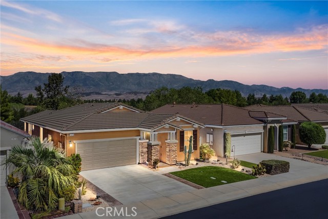 Property photo of 1476 Signal Peak