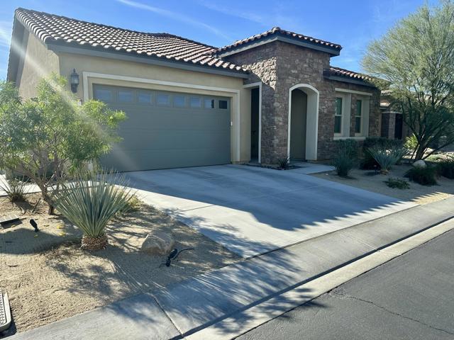 Property photo of 39 Cabernet