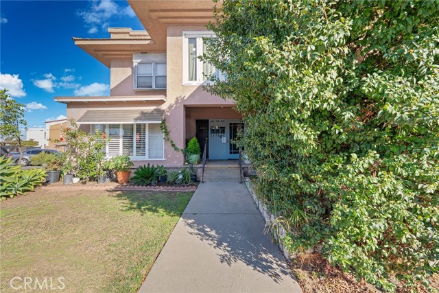 Property photo of 888 Linden