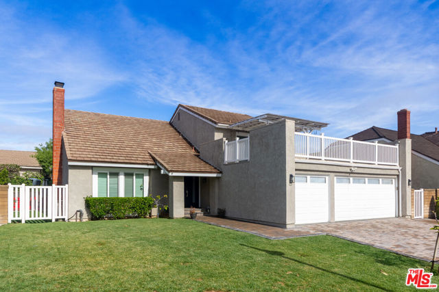 Photo of 879 Shadowgrove St