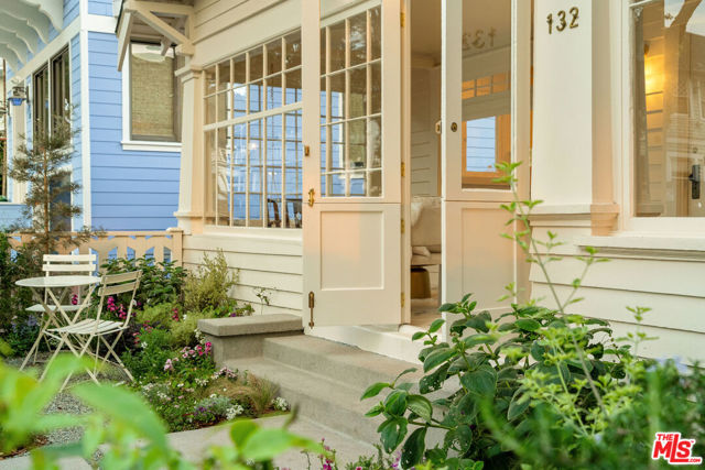 Property photo of 132 Wadsworth AV