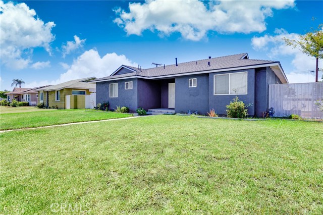 Photo of 235 S Azusa