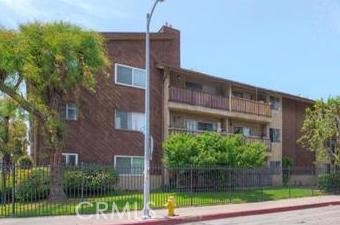 Property photo of 8505 Columbus AV