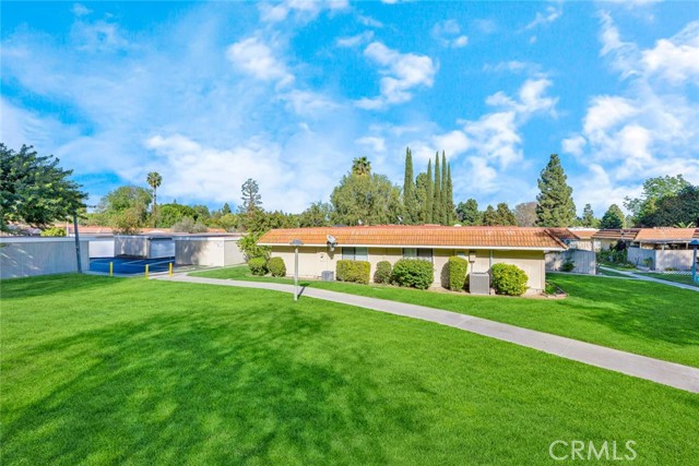 Property photo of 23575 Los Adornos