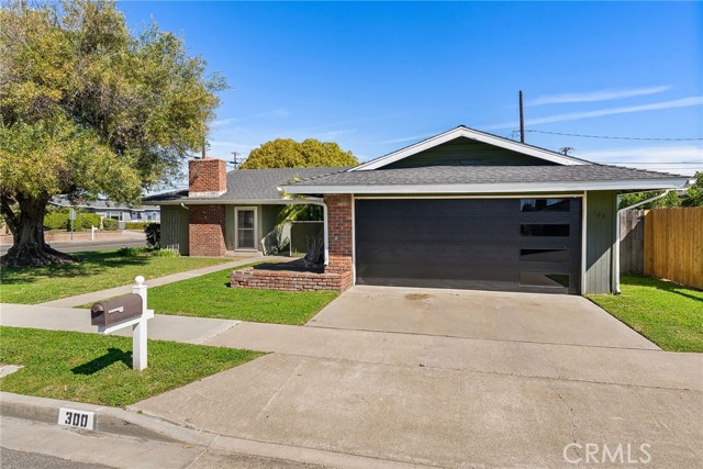 Property photo of 300 Alva