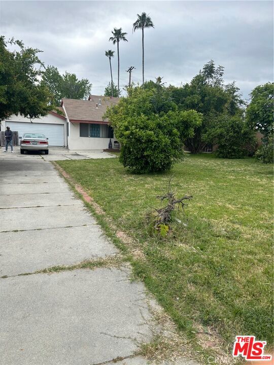 Property photo of 6861 N Ranchito AV
