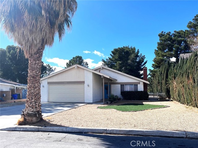 Property photo of 27767 Hummingbird LN