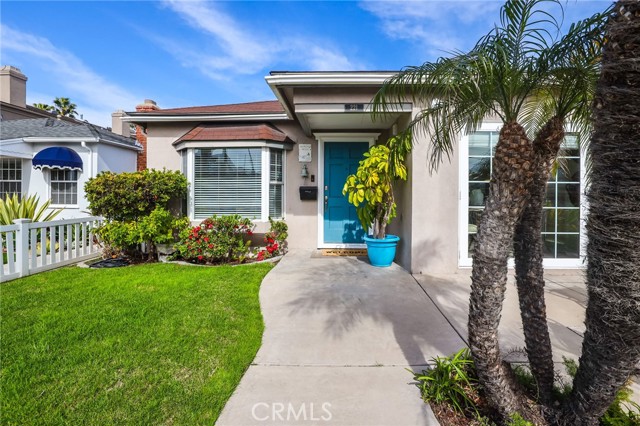 Photo of 221 Central Av