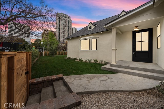 Property photo of 10584 Wellworth AV