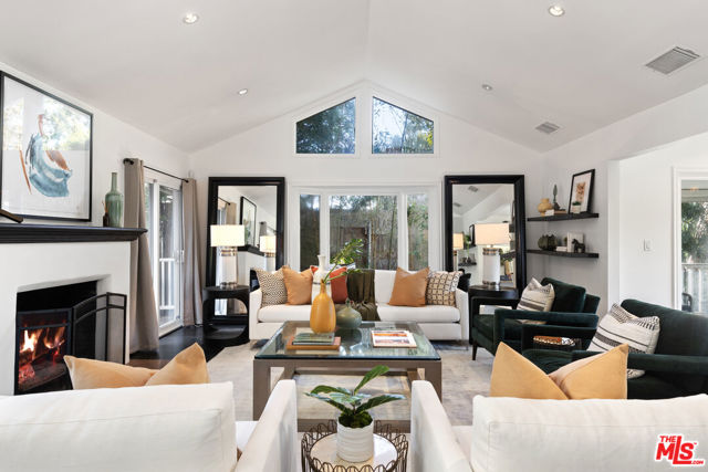 Property photo of 9146 St Ives DR