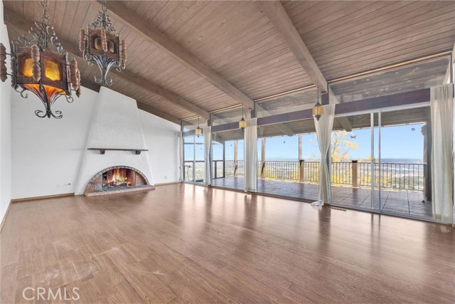 Property photo of 30062 Grandpoint LN