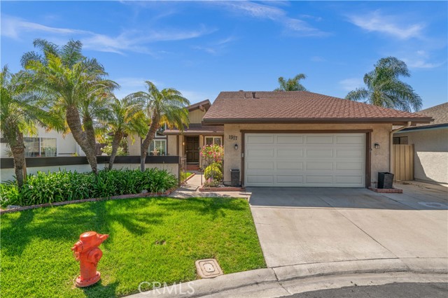 Property photo of 1917 W Las Palmas CR