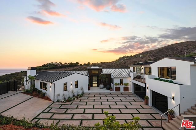 Photo of 5877 Trancas Canyon Rd