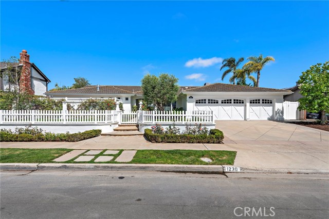 Property photo of 1230 Santiago DR