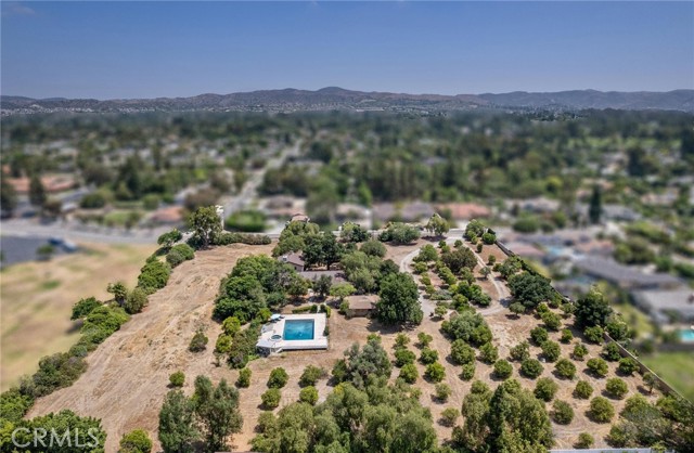 Property photo of 5729 Grandview AV