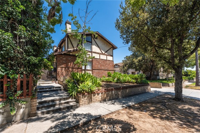 Property photo of 408 N Catalina AV