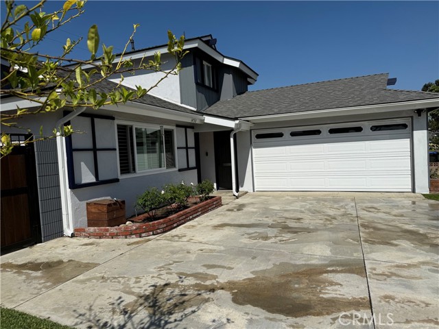 Property photo of 14750 Danbrook DR
