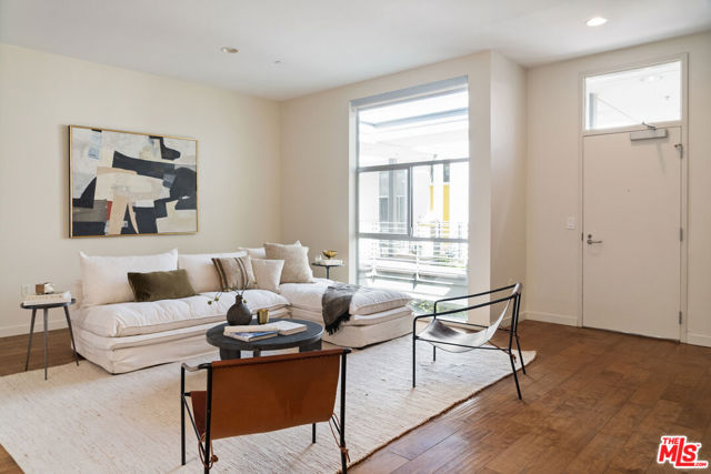 Property photo of 3119 Via Dolce