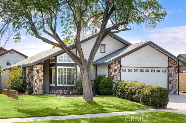 Property photo of 2718 S Sandpiper AV