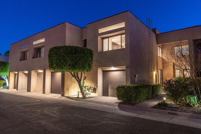 Property photo of 943 Village Square SQ