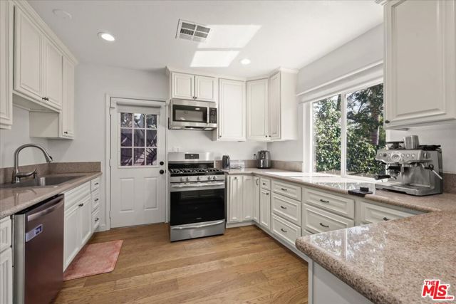 Property photo of 7427 Cleon AV