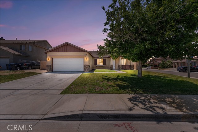 Property photo of 38181 Silver CT