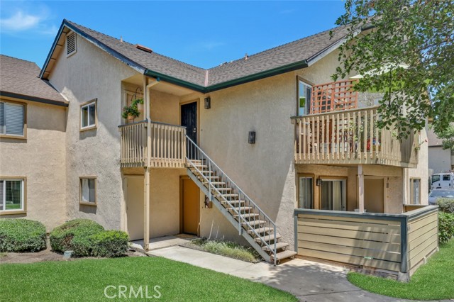 Property photo of 26058 Serrano CT