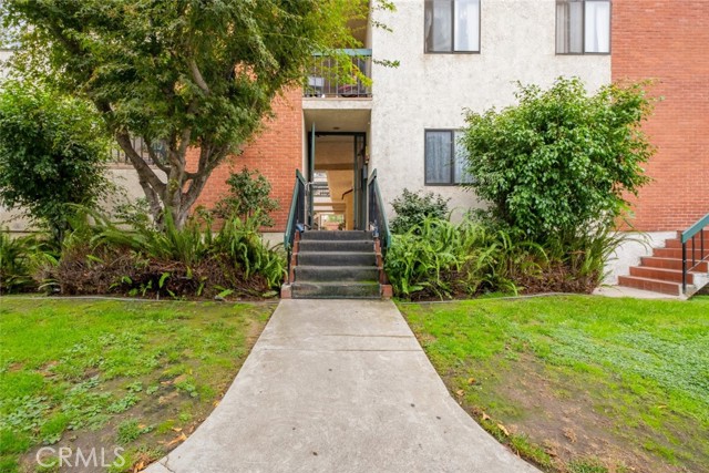 Property photo of 330 Burchett ST