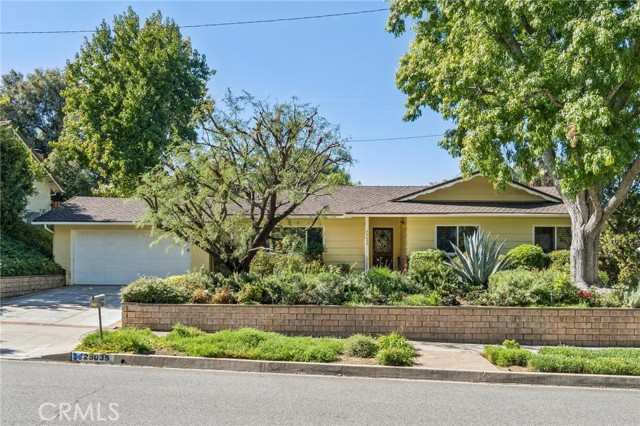 Property photo of 25035 Green Mill AV