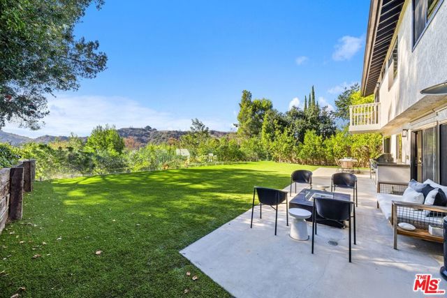 Property photo of 10246 Briarwood DR